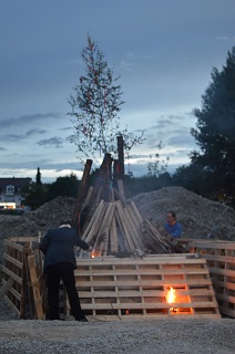 Foto vom Entz�nden des Feuers